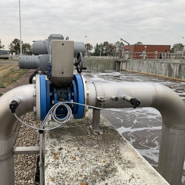 شیرآلات صنعتی در سیستم‌های آب و فاضلاب الزامات بهداشتی و عملکردی در کاربردهای روزمره